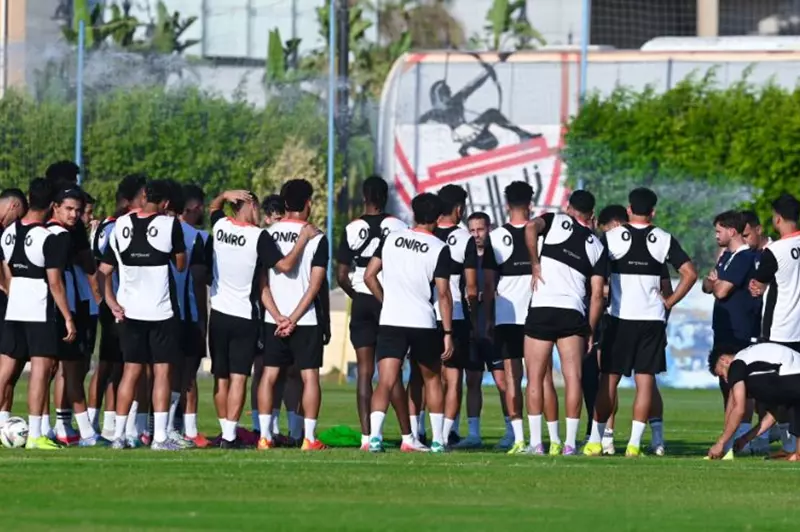 تطورات مثيرة في الكرة المصرية: الأهلي، الإسماعيلي، والغيابات المؤثرة في الزمالك