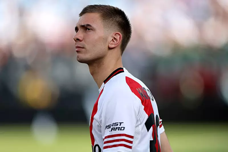 ريال مدريد يكشف عن موعد تقديم فرانكو ماستانتونو رسميًا